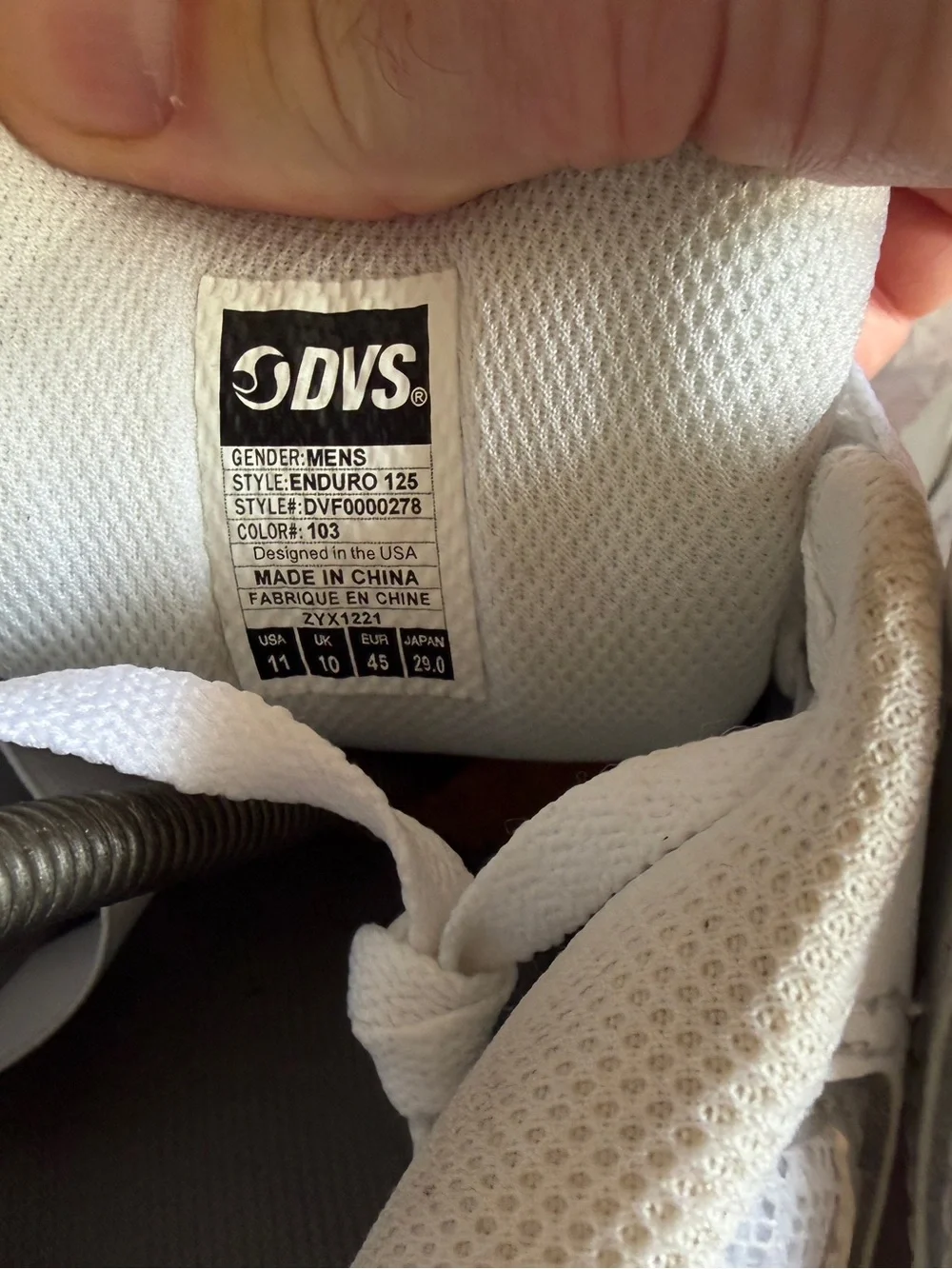 Dvs only worn